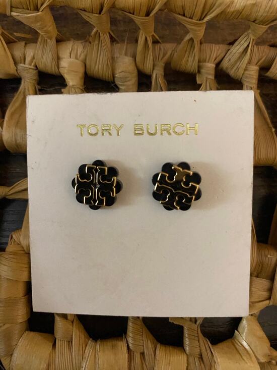 Tory Burch Jewelry - Tory Burch Logo Flower Resin Stud Earrings Black Gold Double T 41145526 NWT